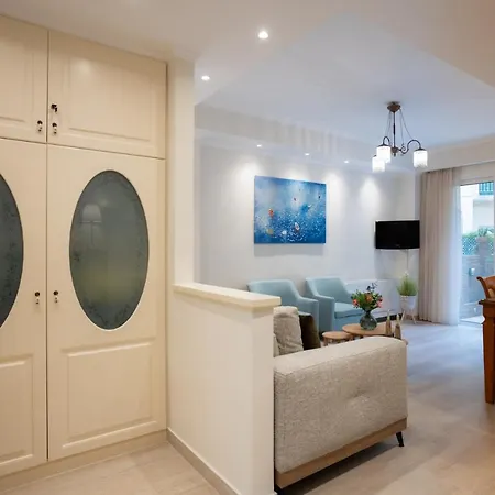 Maria & Philip's Garitsa Hideaway Daire Korfu