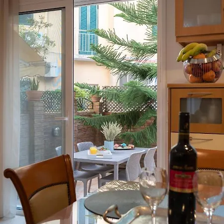 Daire Maria & Philip's Garitsa Hideaway