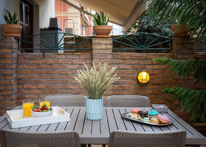 Maria & Philip's Garitsa Hideaway Corfu (city)
